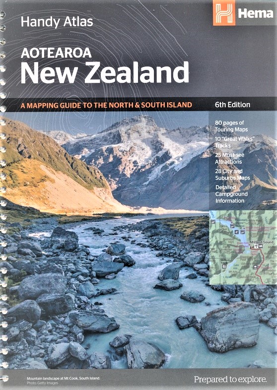 wegenatlas Nieuw-Zeeland Handy Atlas New Zealand 9781925625042  Hema Maps Wegenatlassen  Wegenatlassen Nieuw Zeeland